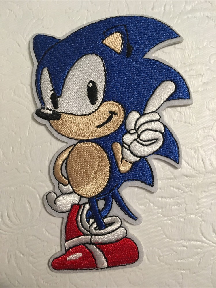 Sonic: The Hedgehog "Standing" Embroidered Patch -new