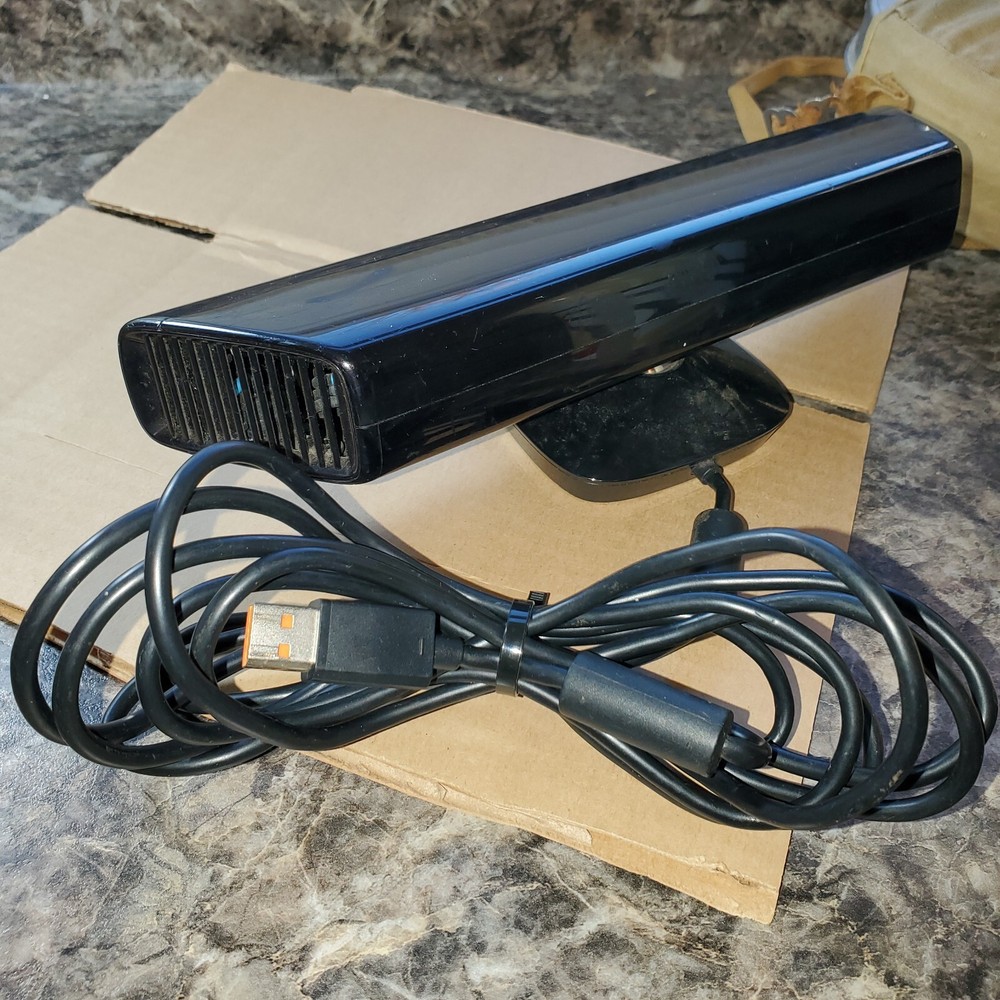 Microsoft Xbox 360 Kinect Sensor Bar Only And Game?? UNTESTED!!!!...D
