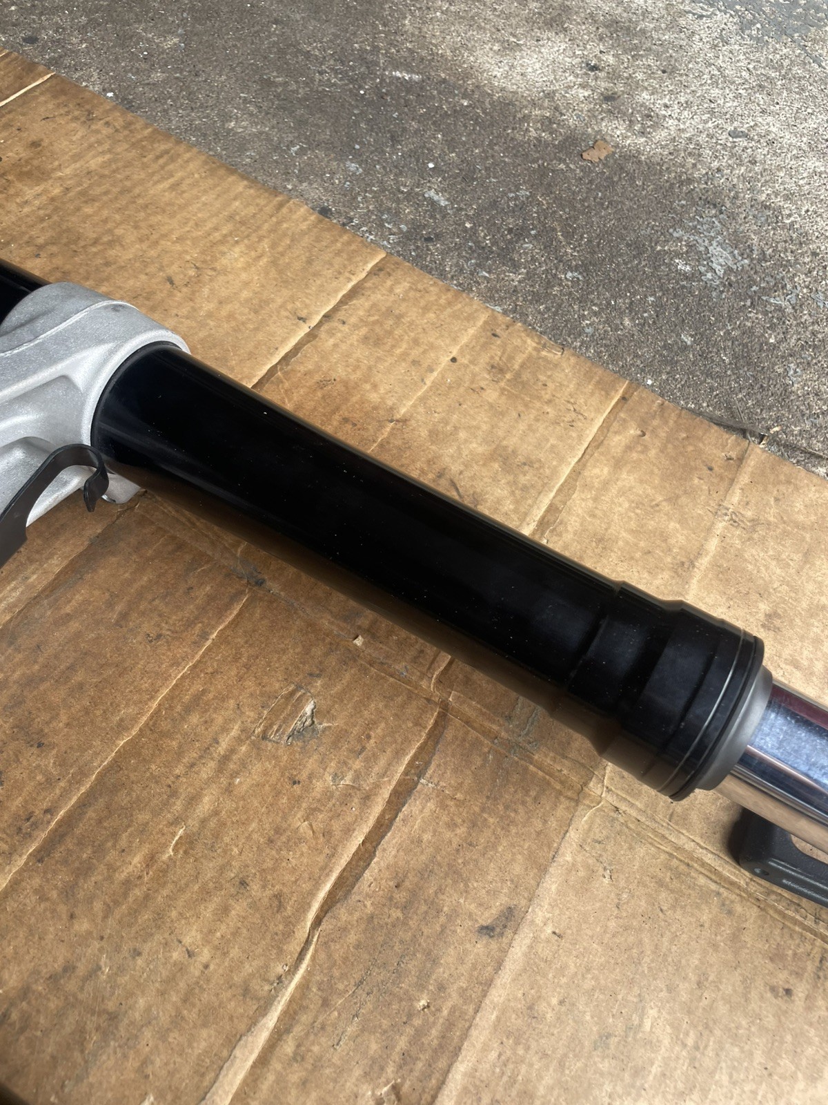 2023 19 - 25 KAWASAKI NINJA ZX636 ZX6R FRONT RIGHT LEFT SIDE FORKS TUBE LEGS OEM