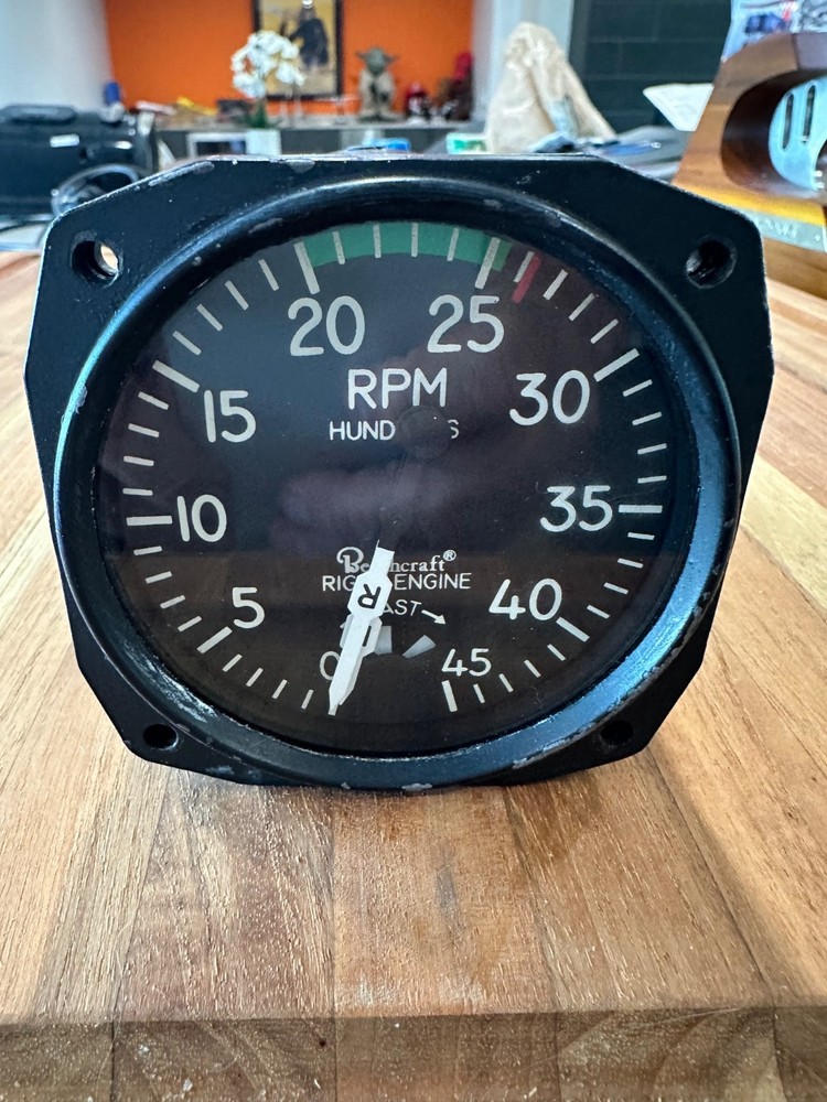 BEECHCRAFT Tachometer 50-380010-37