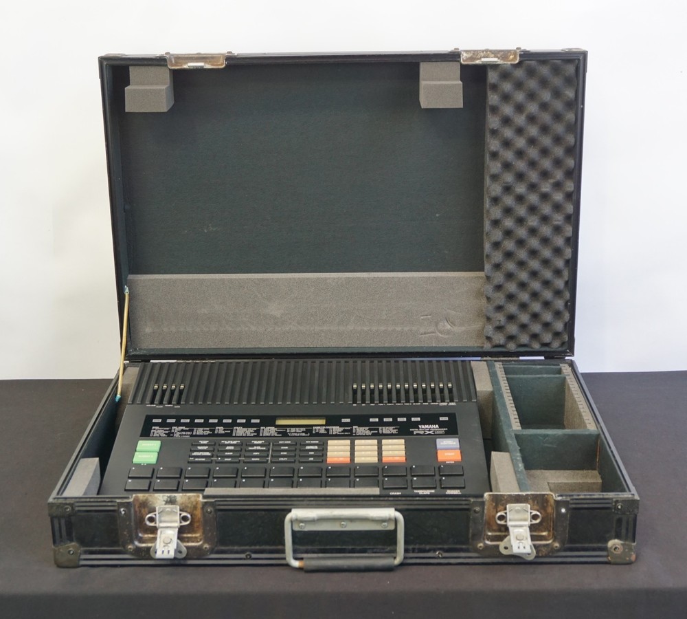 Yamaha RX5 80's Digital Rhythm Programmer - Drum Machine Sequencer W/ Road Case