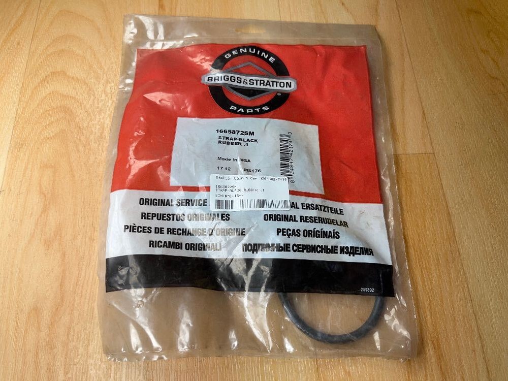 Briggs & Stratton 1665872SM STRAP-BLACK RUBBER .