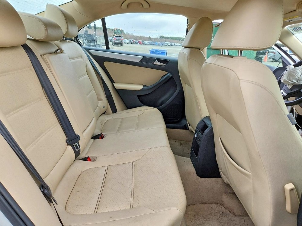 JETTA 2014 Glove Box 5013501