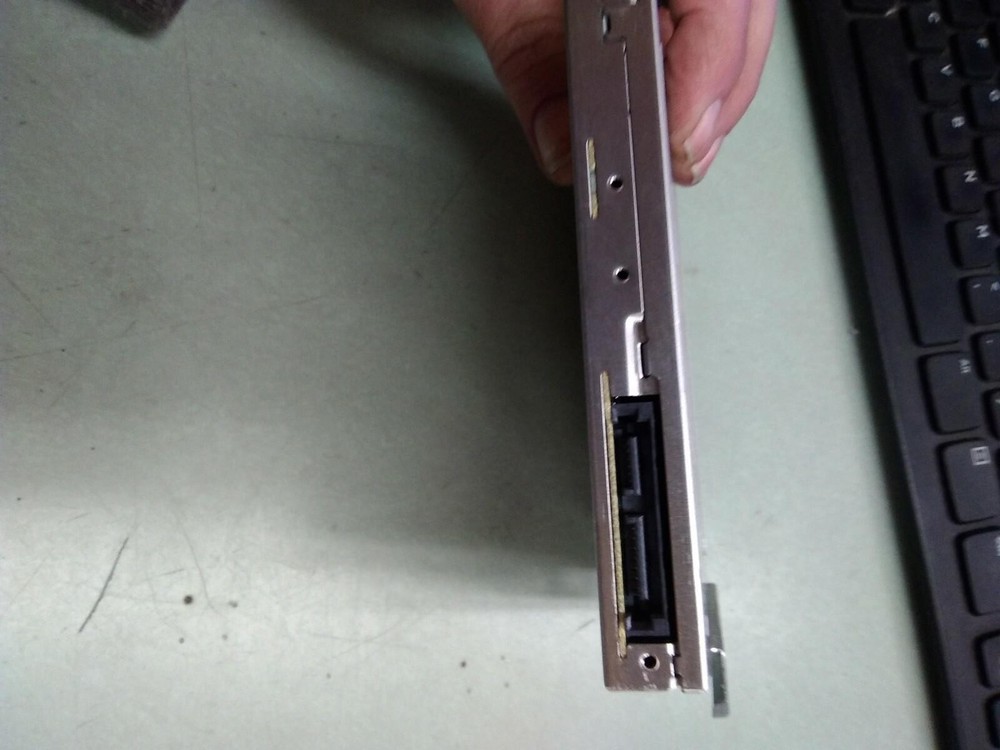 DVD Writer Model SN-208BB-DEFHF