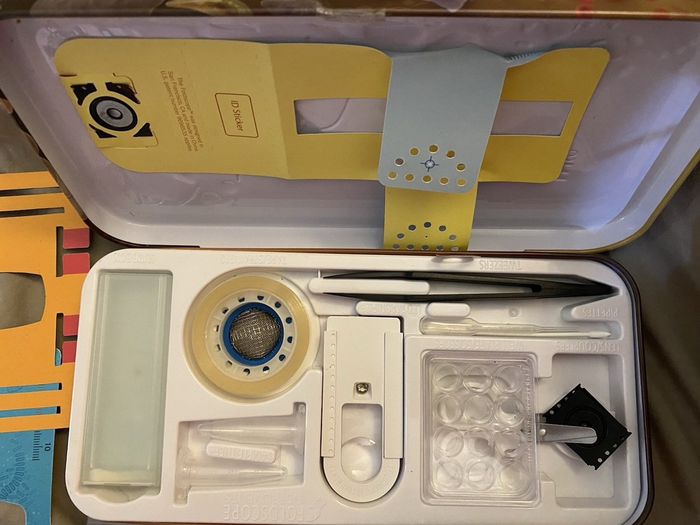 Foldscape Instruments Deluxe Paper Microscope Kit in Tin Case - Never Been Used