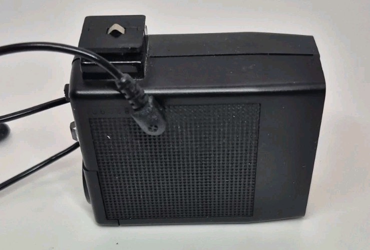 Vintage VIVITAR Auto Flash #202 With Cable