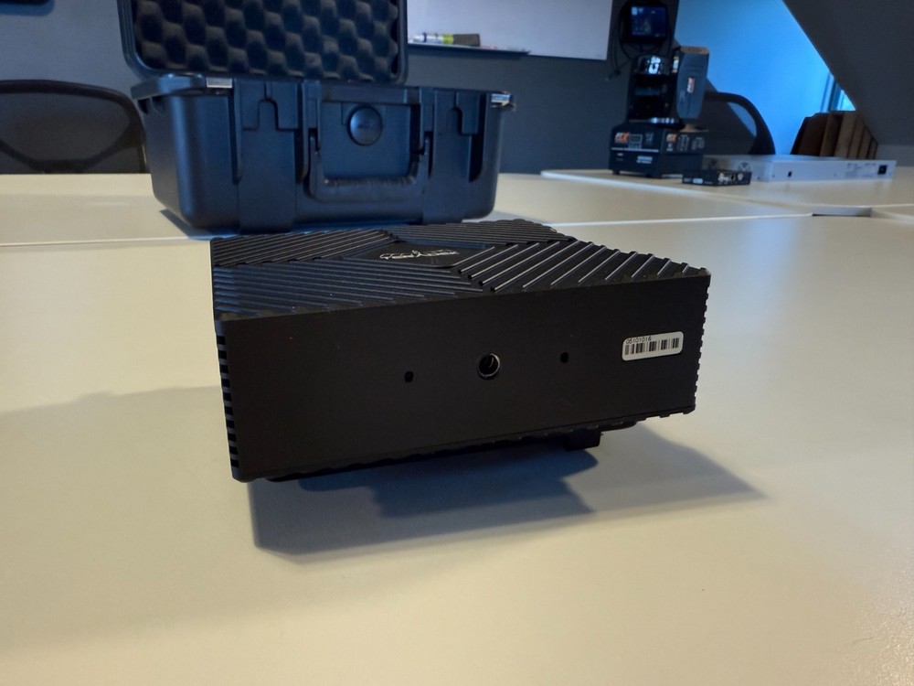 Teradek Link Pro+3x Teradek Node Modems–Custom Travel Case–Cellular Bonding Kit