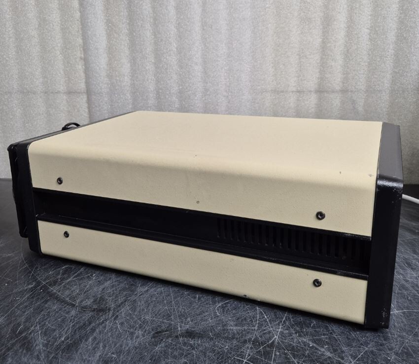 Karl Suss CIC1000 Light source Power supply