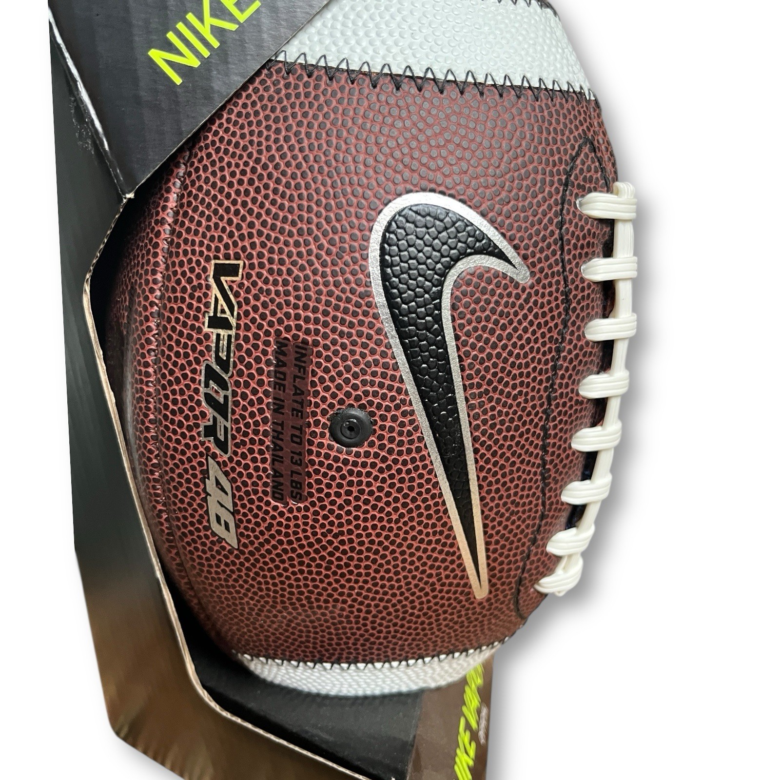 Nike Vapor 48 Official Size 9 Football High School And Up NEW