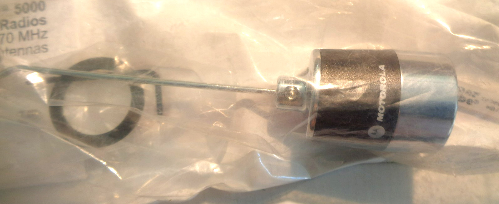 New Genuine Motorola HAF4015A Astro XTL5000 764-870 MHz Radio Vehicle Antenna