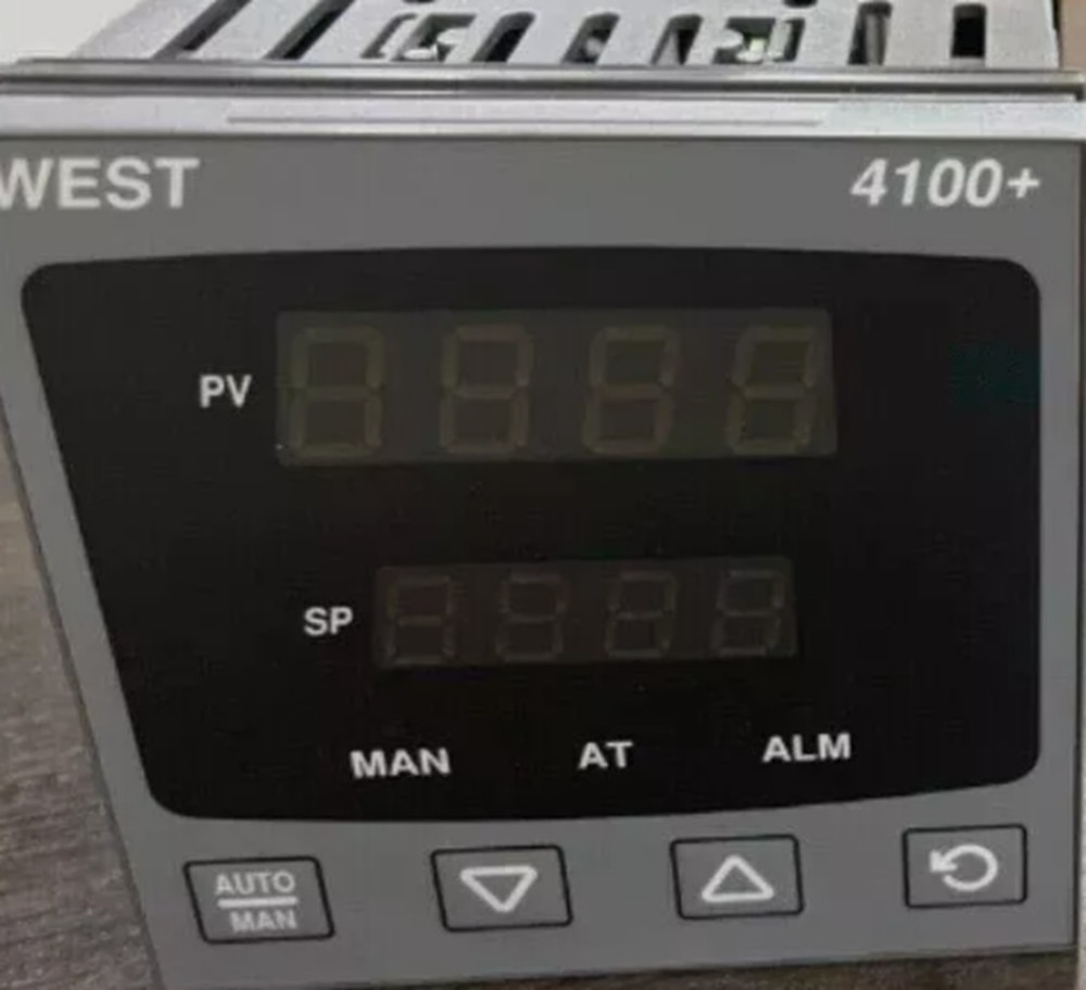 1PC New WEST P4100 21100020 Temperature Controller