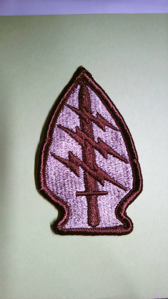 MILITARY PATCH DESERT TAN SEW ON US ARMY SPECIAL FORCES COMMAND