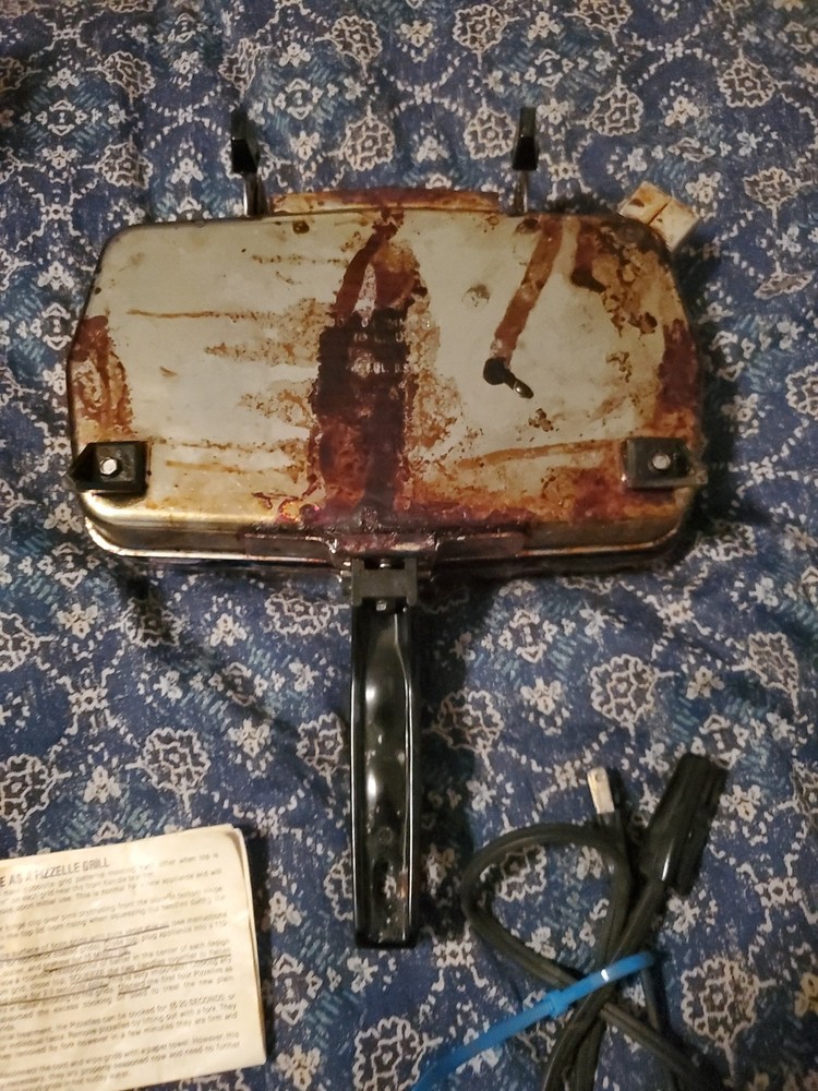 Black Angus Pizzelle Iron (Model 920)