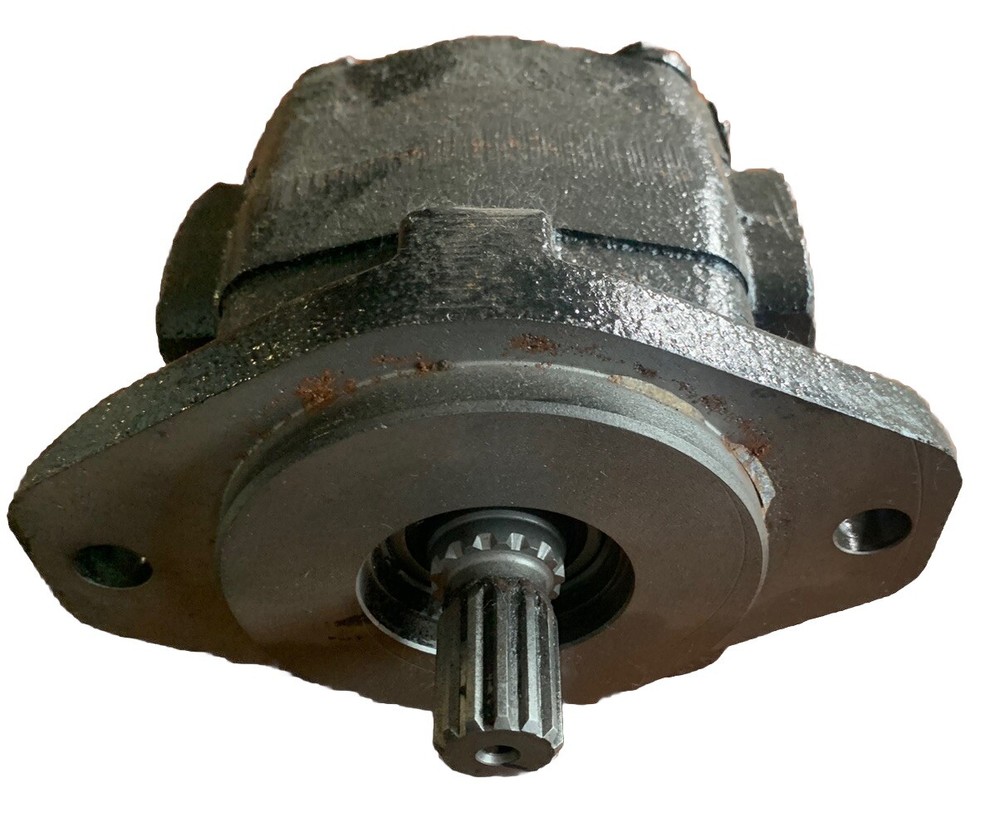 Muncie Hydraulic Pump #tspks1131302bssb