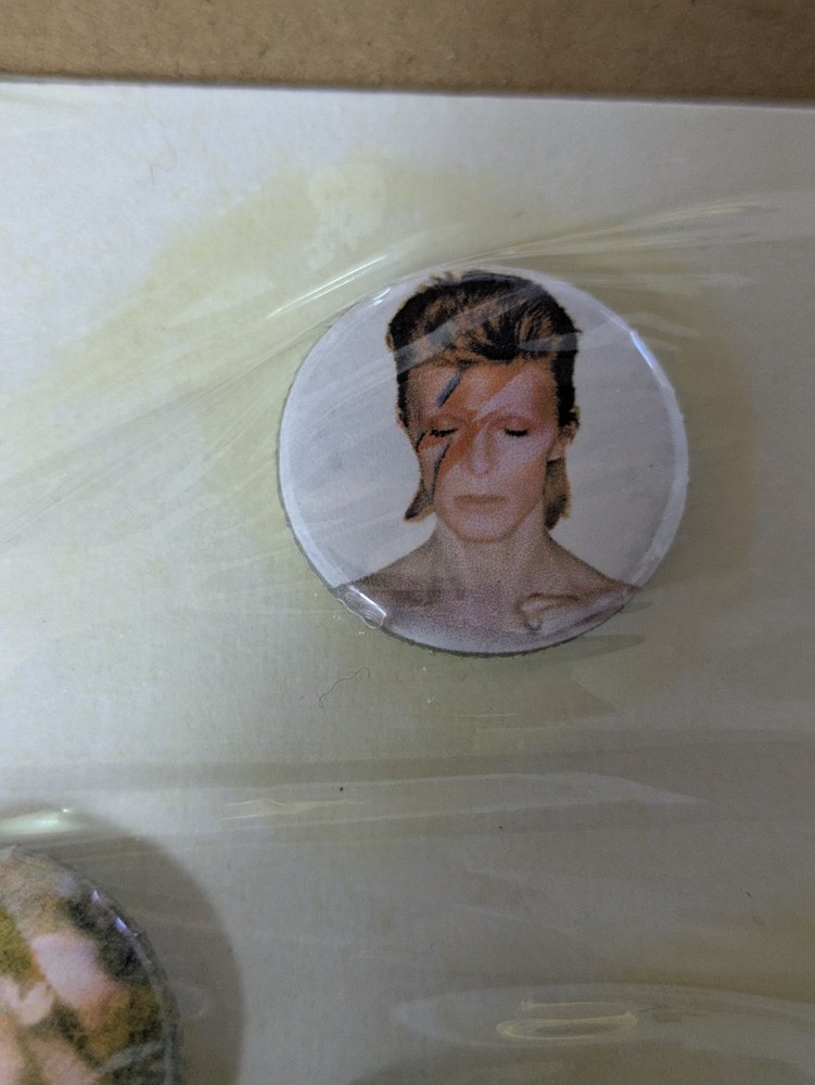 David Bowie Button Pins And Patches New