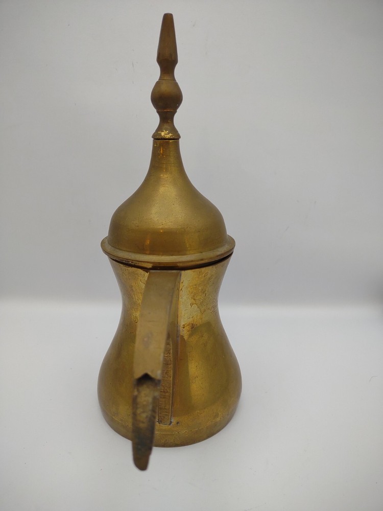 Vintage Dallah Middle Eastern Brass Coffee Pot/Pitcher