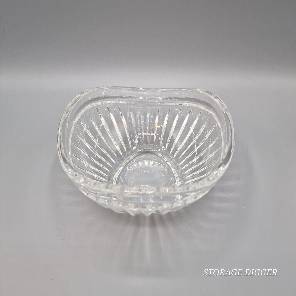 VTG Mikasa Bowl/Dish Germany 6" Triangular Crystal Clear Cimarron Pattern Unique