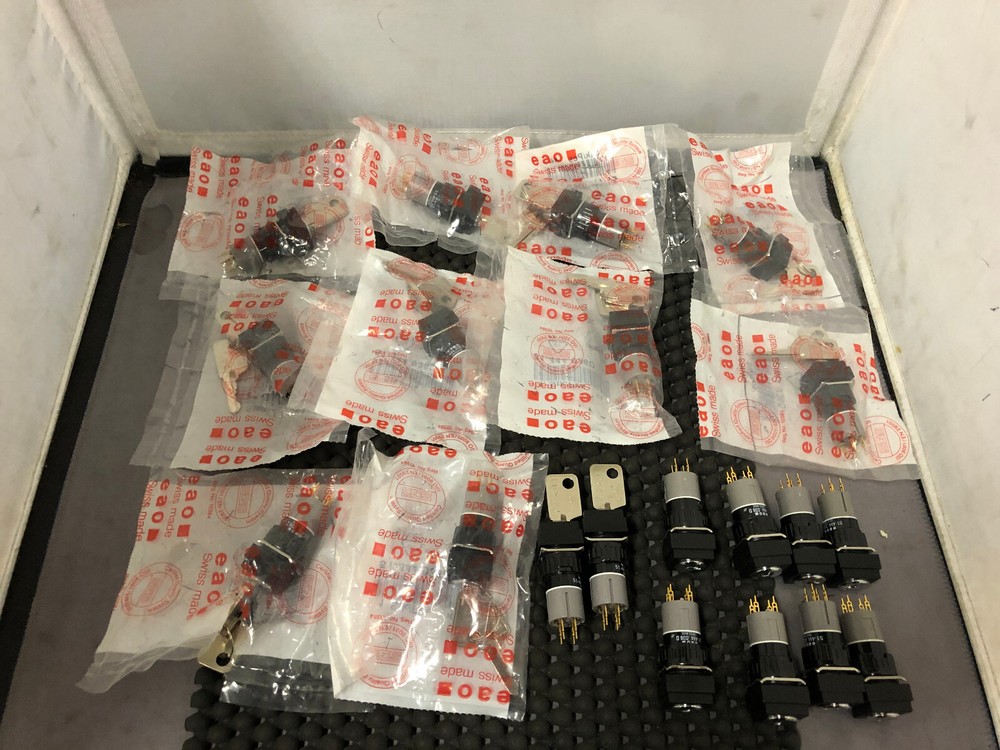 20pc EAO 51-444.036D Swiss Made Key Switch | New