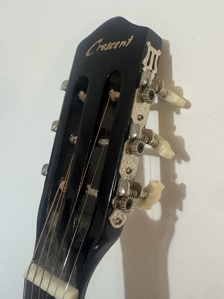 Crescent Classical Guitar 6 String Standard Black