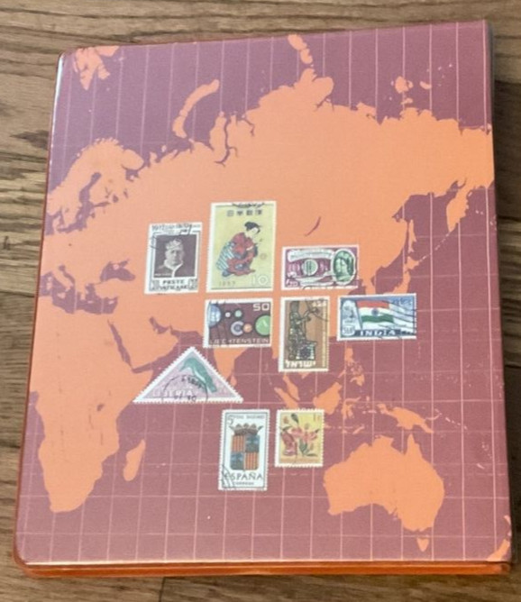 Scott’s World Stamp Album Book Postage Stamp Album 1973/ 4 Stamps Inside/Collect