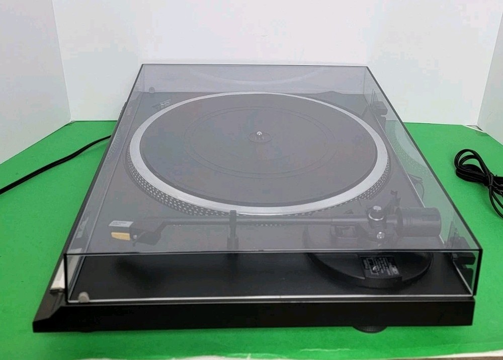 Technics SL-B92 Frequency Generator Servo Automatic Turntable - New Belt & Clean