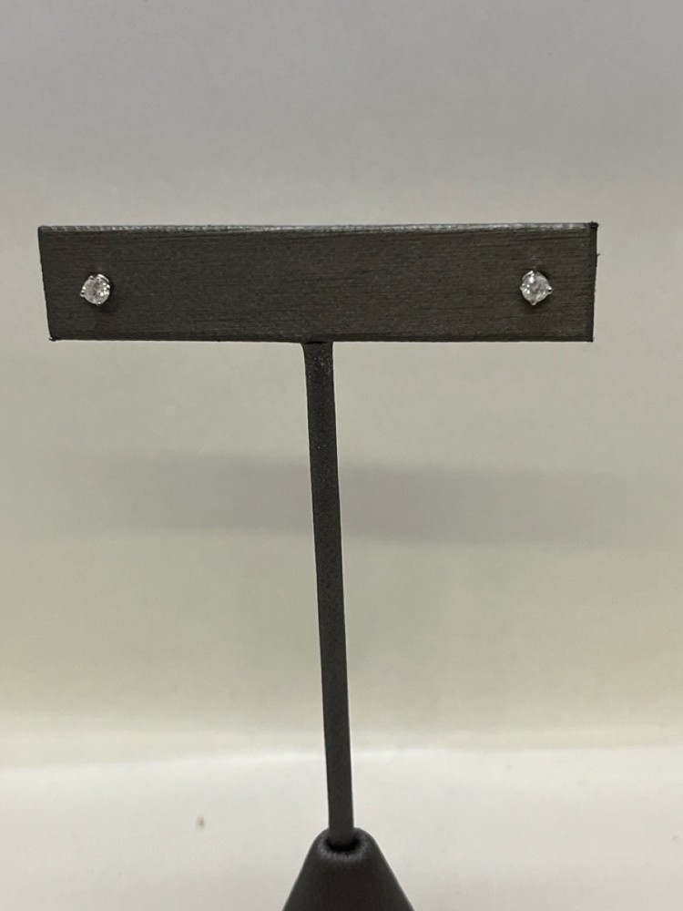 14K Gold-Diamond Studs (G69006847)