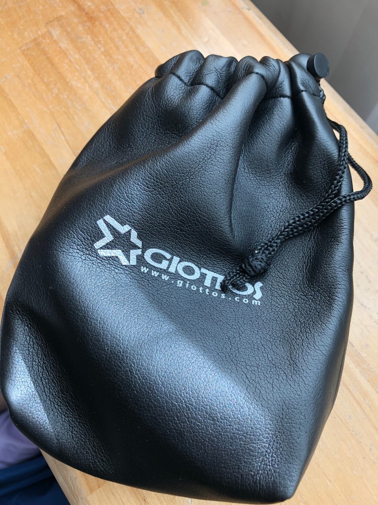 Giottos MH7002 Ballhead with MH630 Quick Release Platform