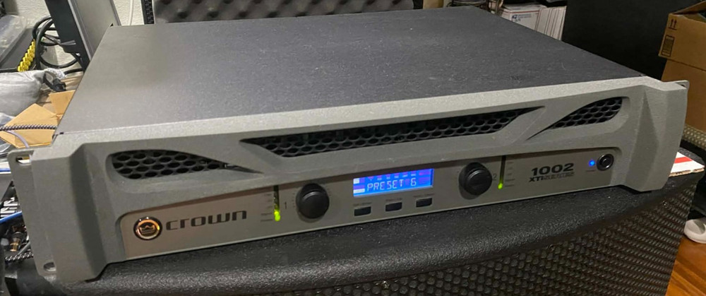 Crown XTi 1002 Two-channel, 500W Power Amplifier