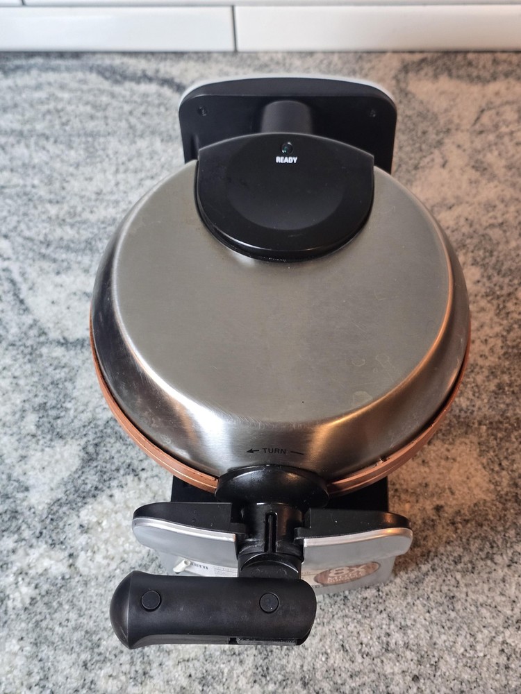 Bialetti Copper Titanium Rotating Waffle Maker Silver 1000W Nonstick Ceramic