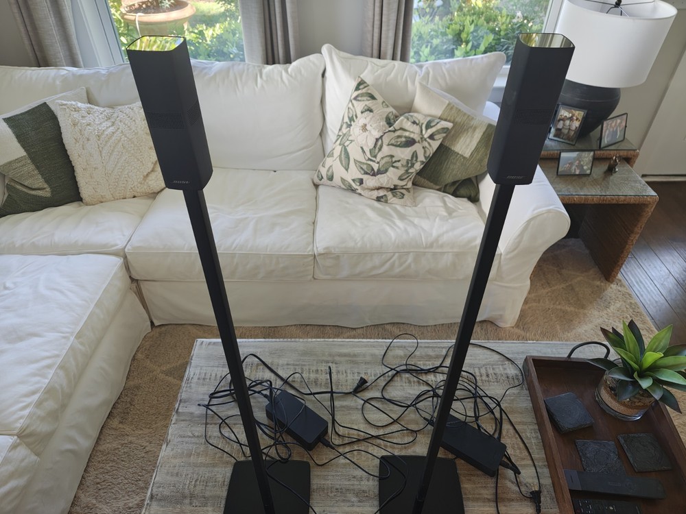 Bose Standing Speaker Wired Black Rectangular with Stand and Power Adapter