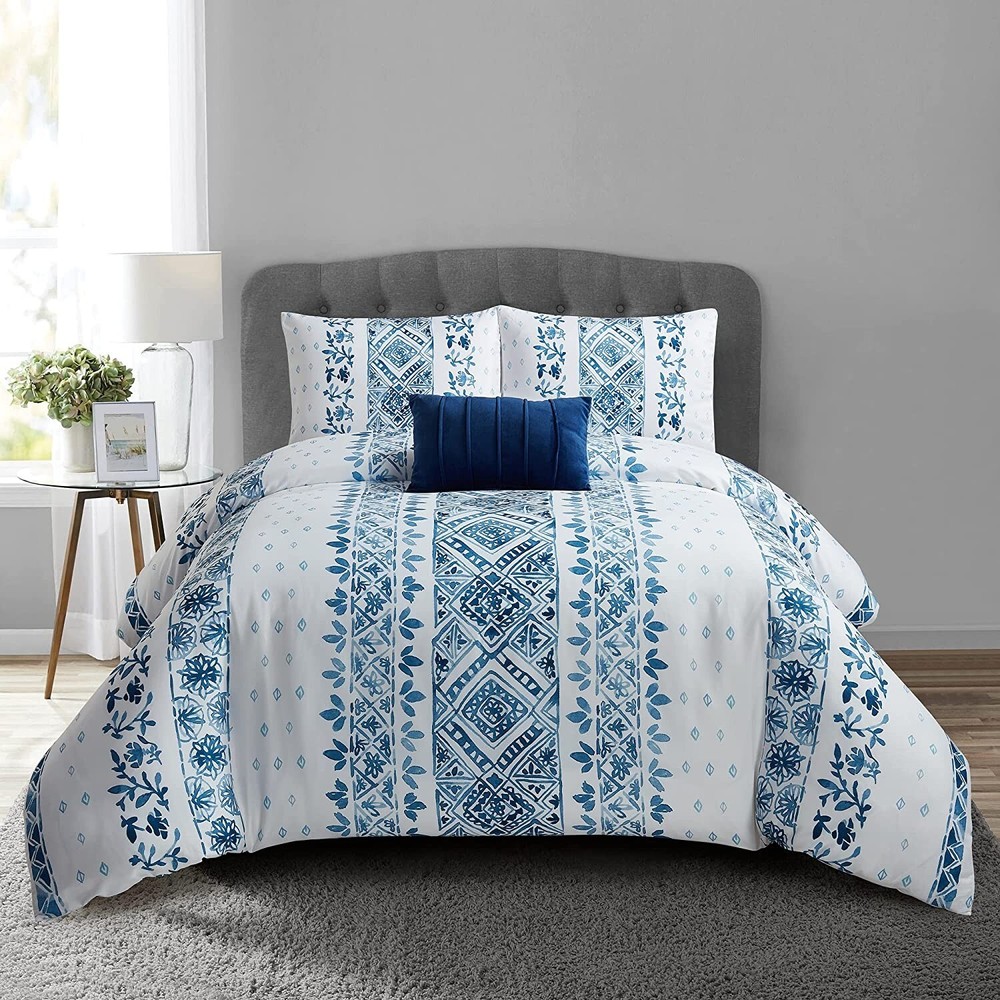 Style Quarters Bellissa 4 Pcs Comforter Sets 100% Microfiber polyester-Queen