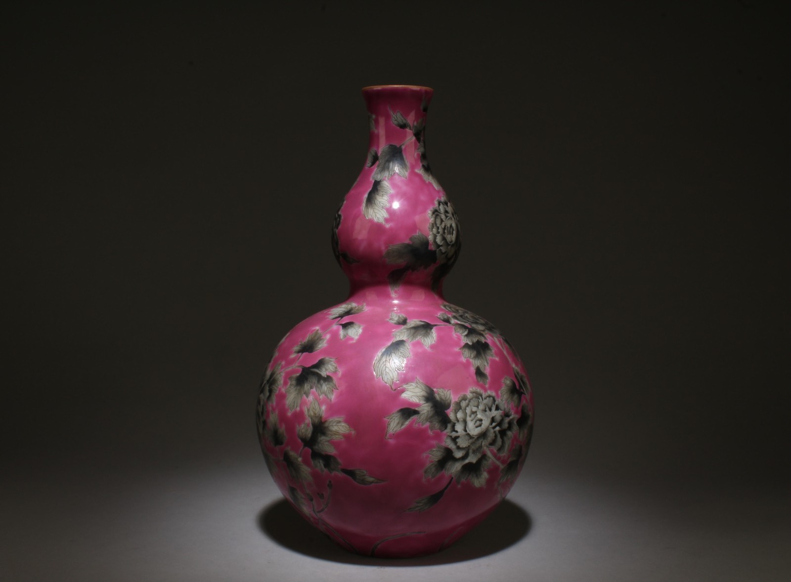 A Porcelain Double Gourd Vase
