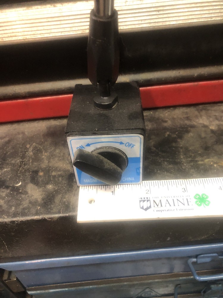 magnetic base indicator holder