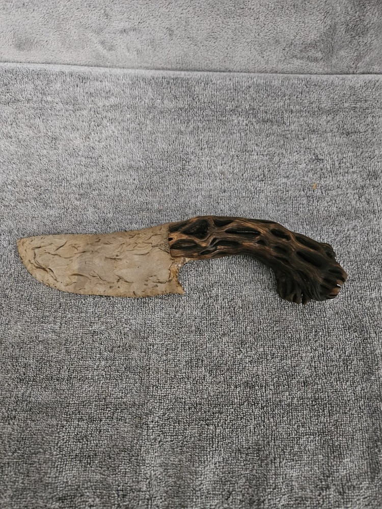 Flint Knapped Primitive Scalping Knife Cholla Handle