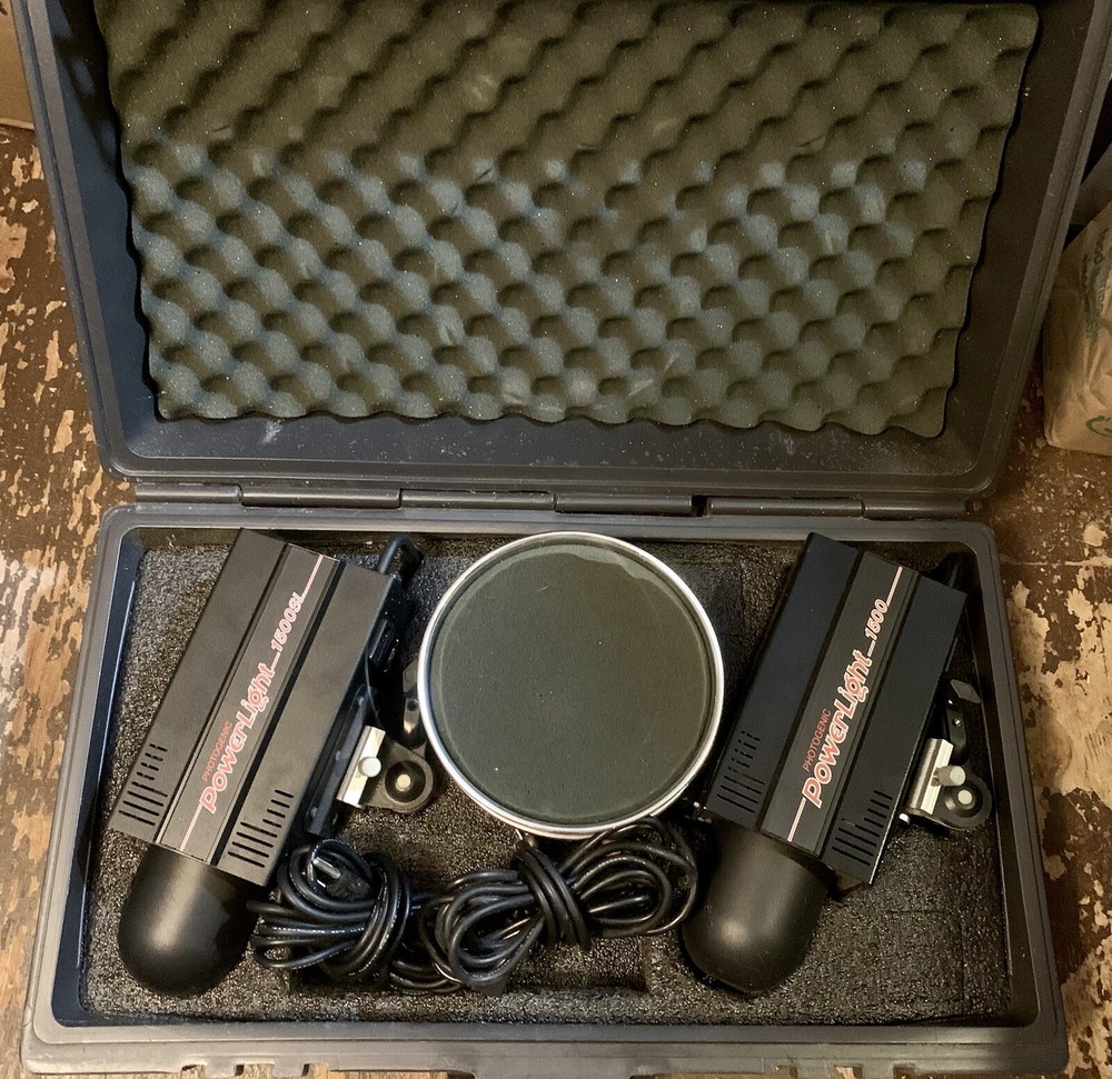 Stroboframe Power Light 1500w Complete Studio Kit