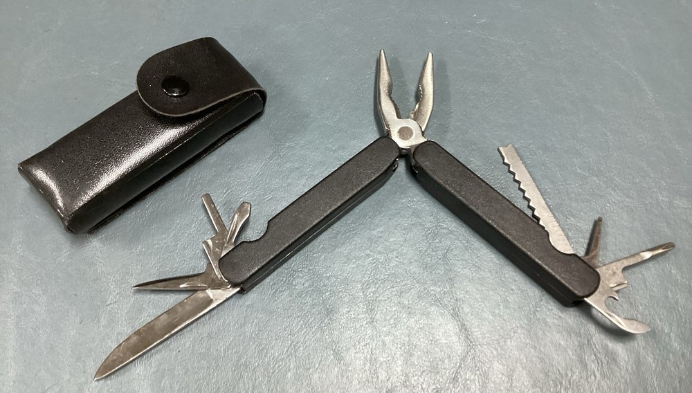 multi tool knife And Sheath