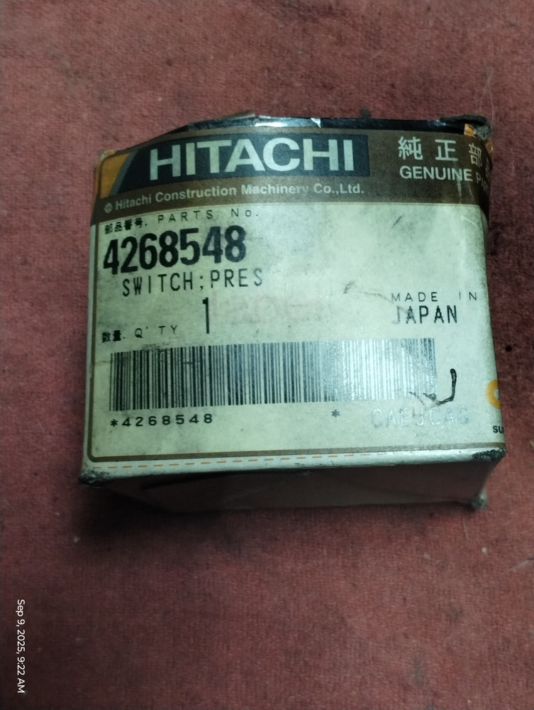 Hitachi 4268548 Pressure Switch