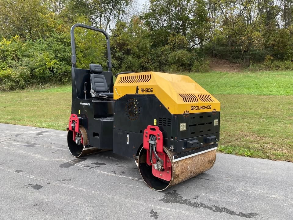 2024 GroundHog RH30G Vibratory Road Roller