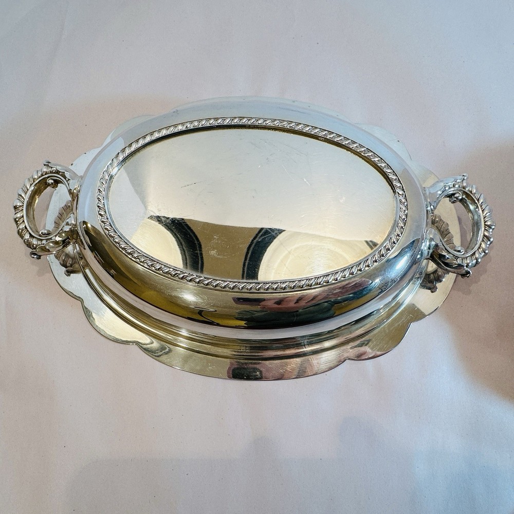 Vintage Silverplate Handled Oval Serving Bowl 11x8 Inch Scalloped Rim