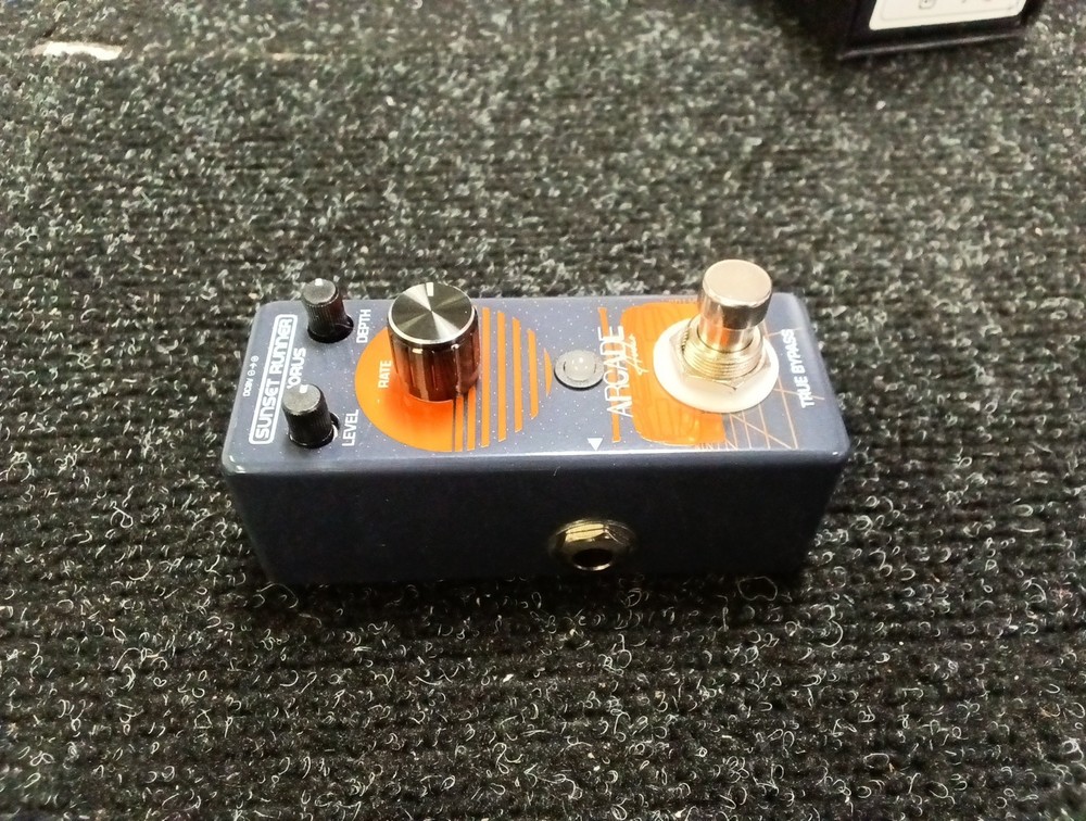 Arcade Audio Sunset Runner Chorus