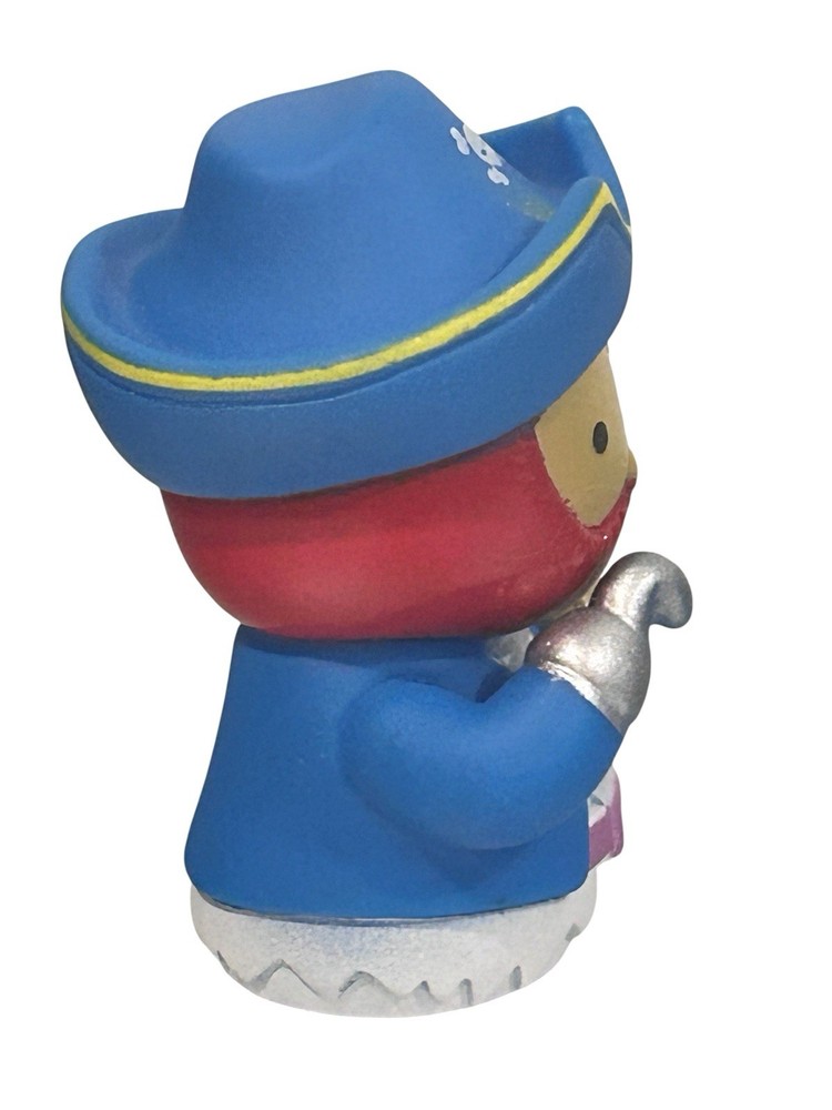 Plastic Pirate Figure Finger Puppet Blue Coat & Hat With Eye Patch 2.25"