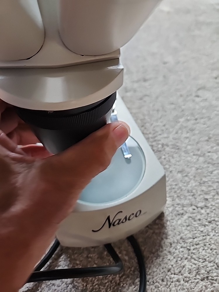 Nasco Stero Tri Power Microscope Top Bottom Lighting