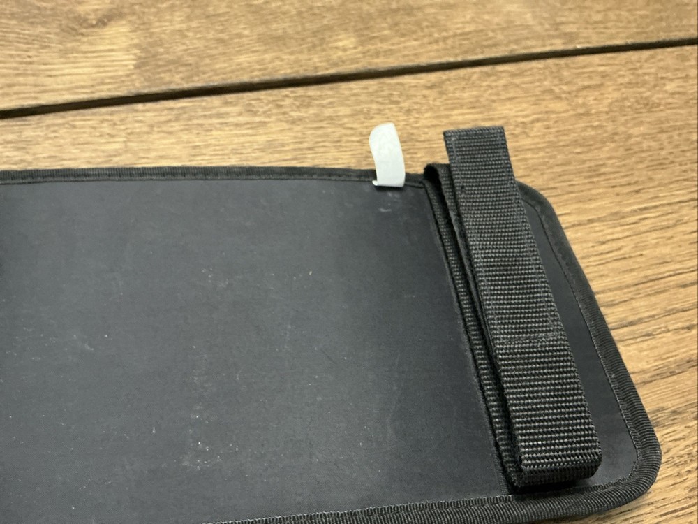 Case Logic Car CD holder - Holds 12