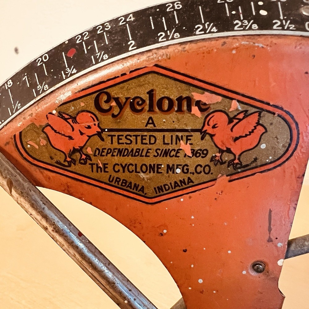 Cyclone Egg Scale Orange Black Silver VINTAGE