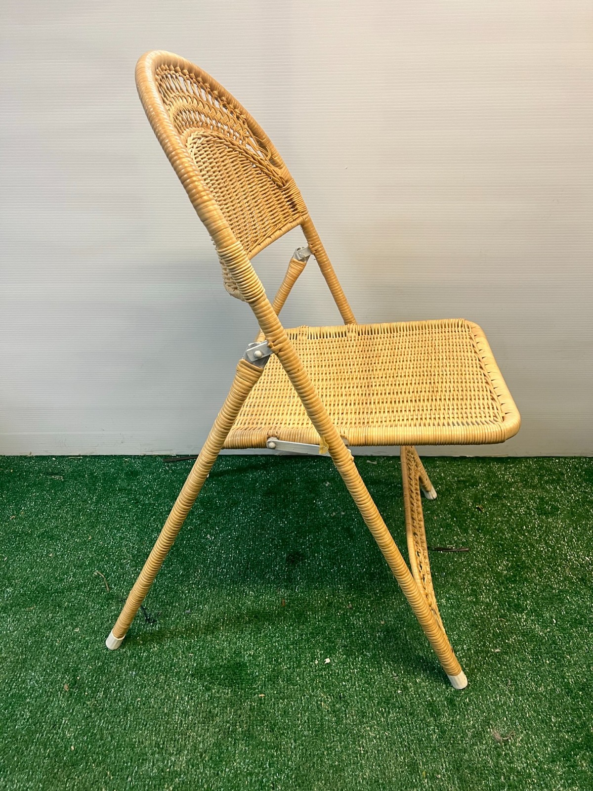 Antique White Wicker Folding Chairs Set of 2 for Home Office, Metal Frame