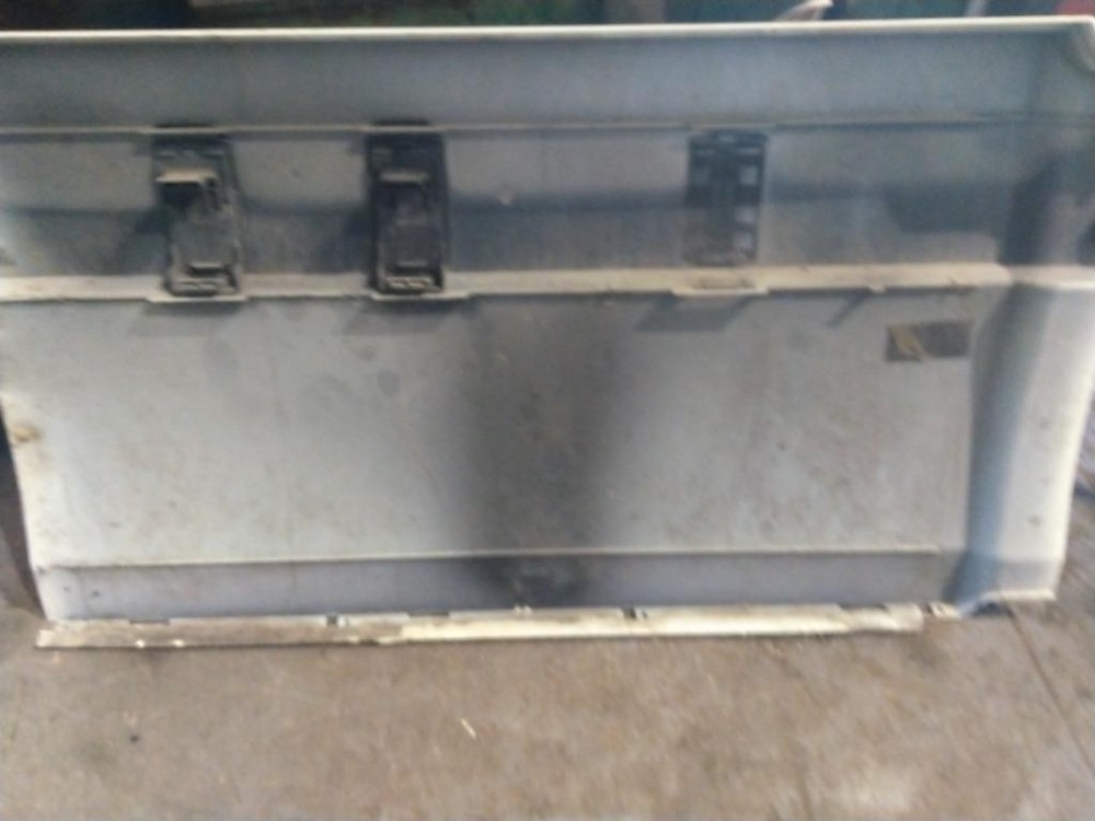 For 2018 VOLVO VNL SIDE FAIRING Left , OH