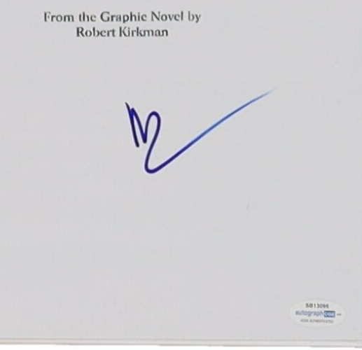 Norman Reedus (Daryl Dixon) The Walking Dead Full Pilot Script AutographCOA Holo