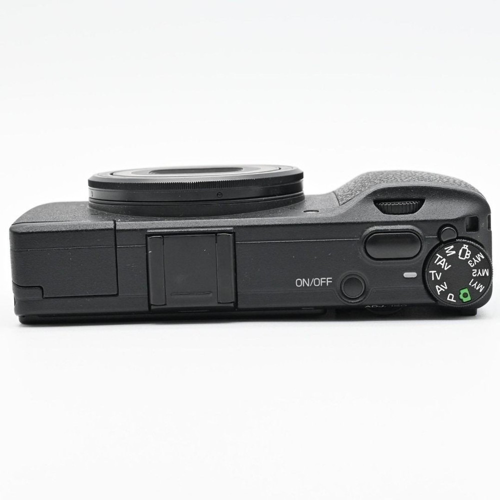RICOH GR Shutter Count 7690