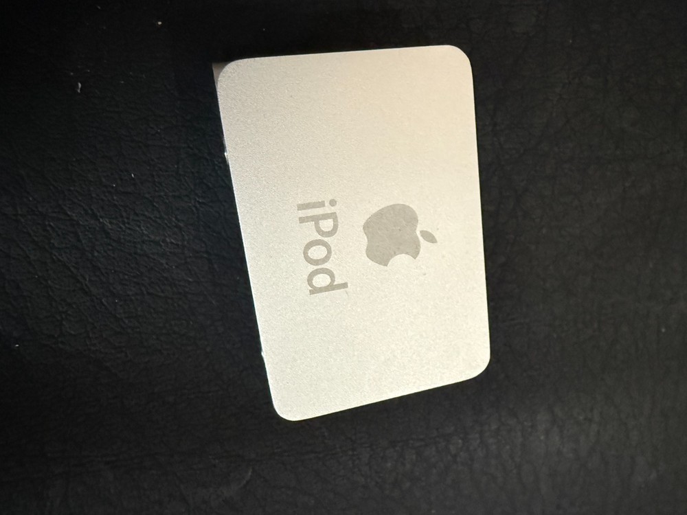 ipod shuffle 2nd generation 1gb