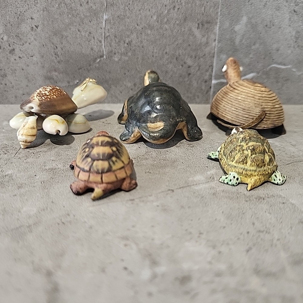 5 Miniature Turtle Figurines Japan Wood Ceramic Shell EUC